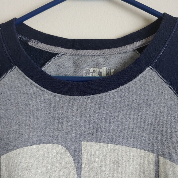 Sweater - Picture 3 of 3